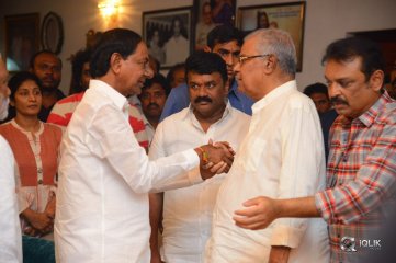 Celebrities Pay Homage to Vijaya Nirmala Garu